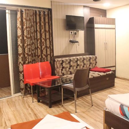 Mukesh Residency Hotel Pune Exterior foto