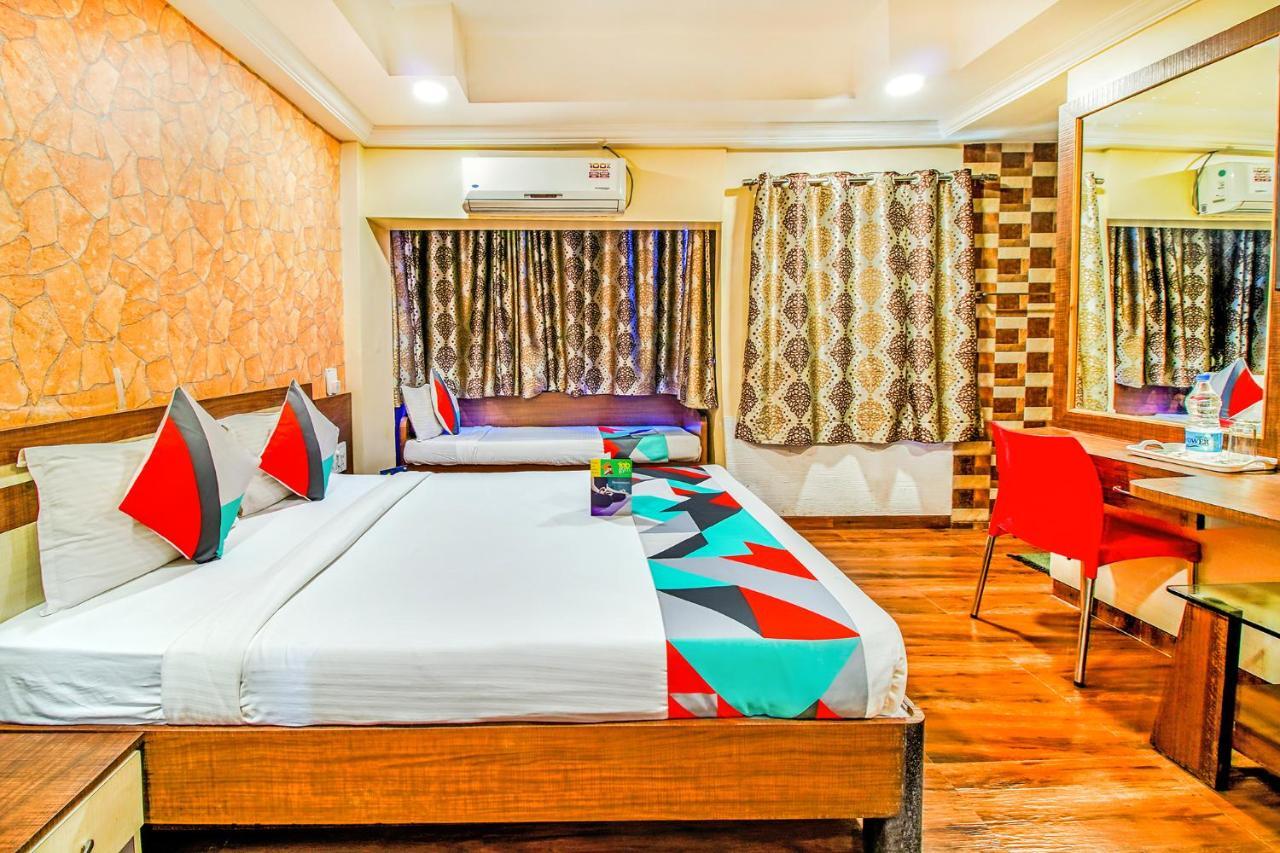 Mukesh Residency Hotel Pune Exterior foto